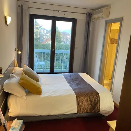 Savoie Aux Portes De Genève 3* Saint-Julien-en-Genevois