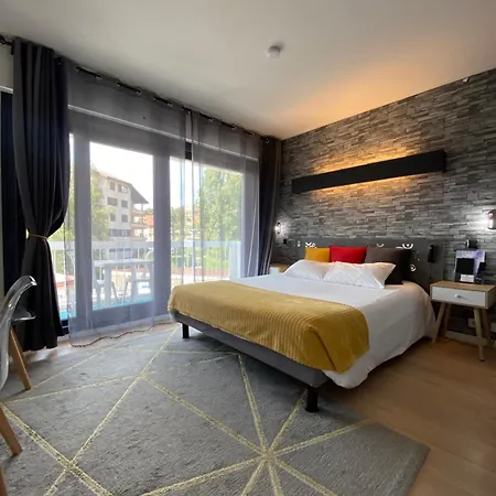 Hotel Savoie Aux Portes De Geneve