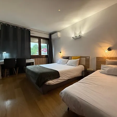 Hotel Savoie Aux Portes De Geneve Saint-Julien-en-Genevois