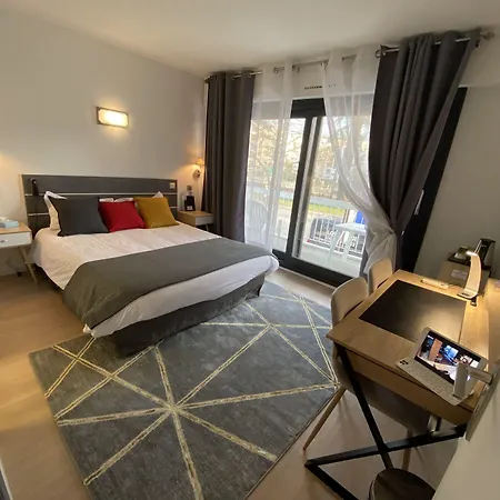 酒店 Savoie Aux Portes De Geneve 3*